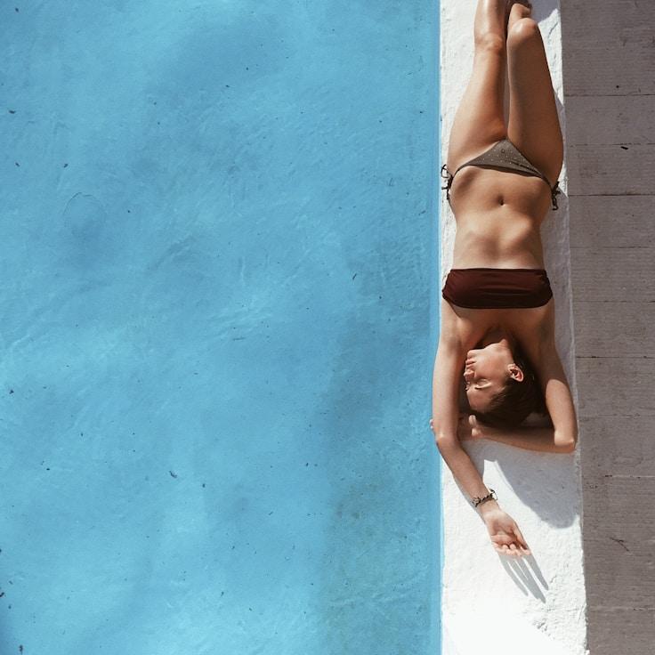 Wellness-focused fitness space with calm atmosphere